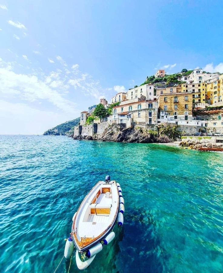 Serenis Luxury Apartments Minori Kültér fotó